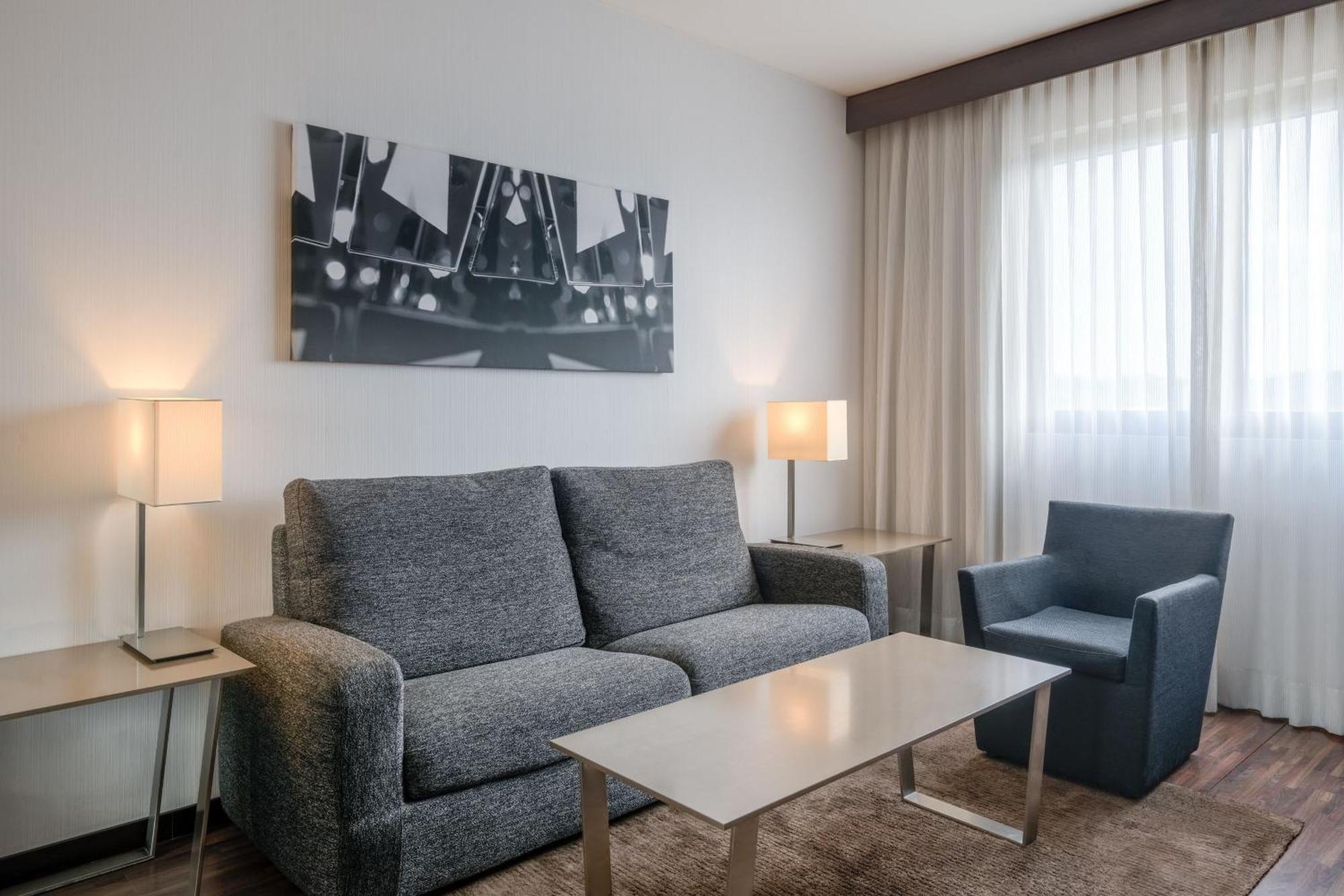 Ac Hotel Vicenza By Marriott Buitenkant foto